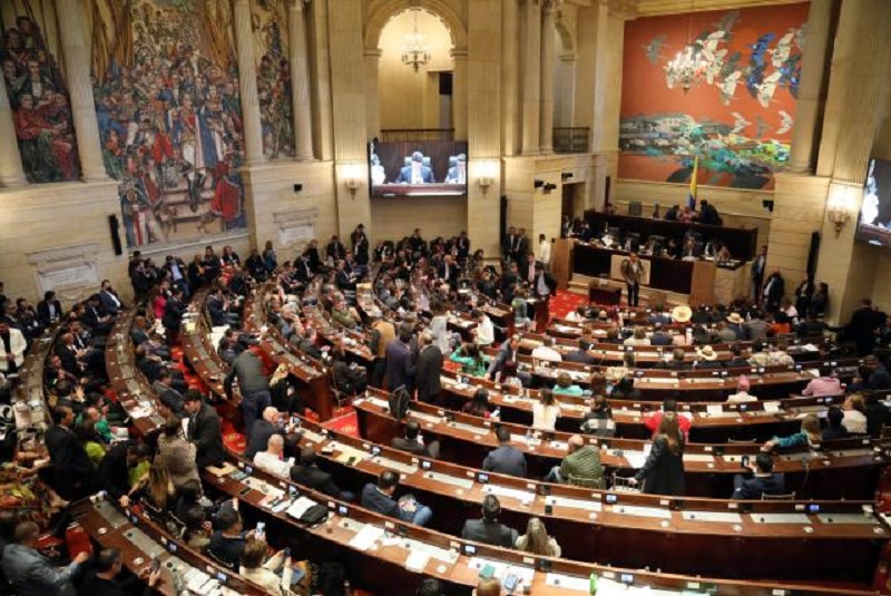 Cuando estaba todo previsto para que el Congreso en pleno eligiera esta miércoles 24 de agosto del 2022, la elección de magistrados al Consejo Nacional Electoral, el presidente del Senado, Roy Barreras, a través de un comunicado anunció que dicha elección se llevará a cabo el martes 30 de agosto de 2022.