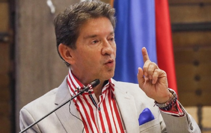 Así lo sostiene el ex-gobernador de Antioquia Luis Pérez Gutiérrez