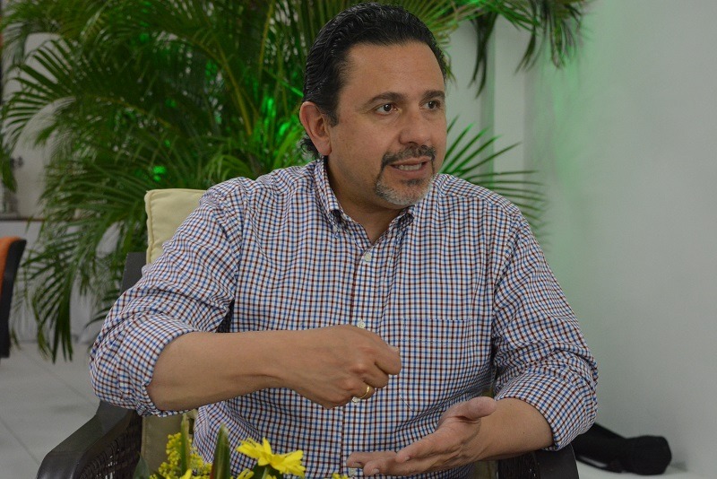 El Gobierno de Colombia, a través del comisionado de paz, Miguel Ceballos, anunció que fue designado el ex guerrillero del ELN, Juan Carlos Cuéllar, como gestor de paz con miras a retomar la posibilidad de un proceso de paz con ese grupo subversivo.