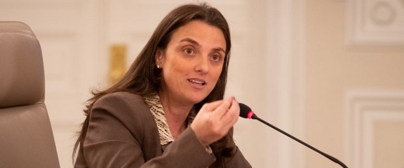 La Mesa Directiva de la Cámara de Representantes definió para el viernes 3 de septiembre el inicio, con el debate, de la Moción de Censura contra la ministra de las tecnologías de la información y comunicaciones, Karen Abudinen