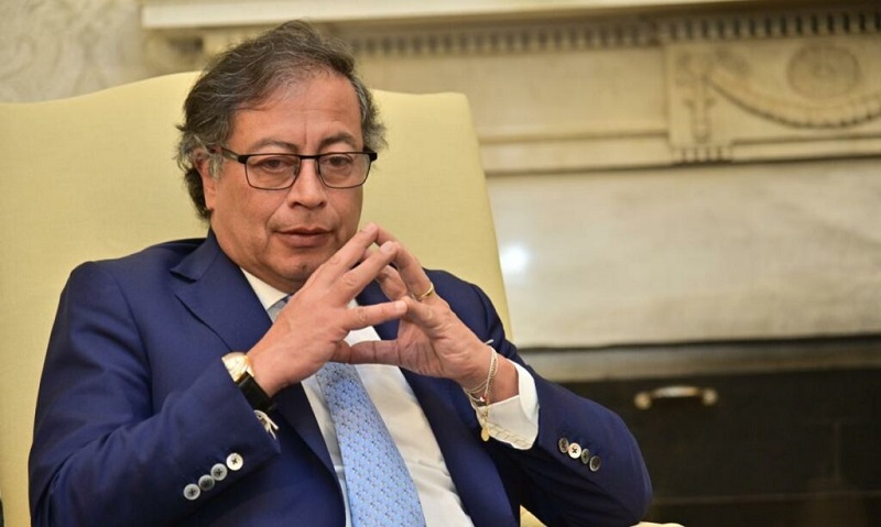 El presidente de la república, Gustavo Petro, programó un encuentro con congresistas de la Comisión Séptima del Senado, con el objeto de viabilizar mecanismos de consensos que busquen salvar la reforma al sistema de salud.