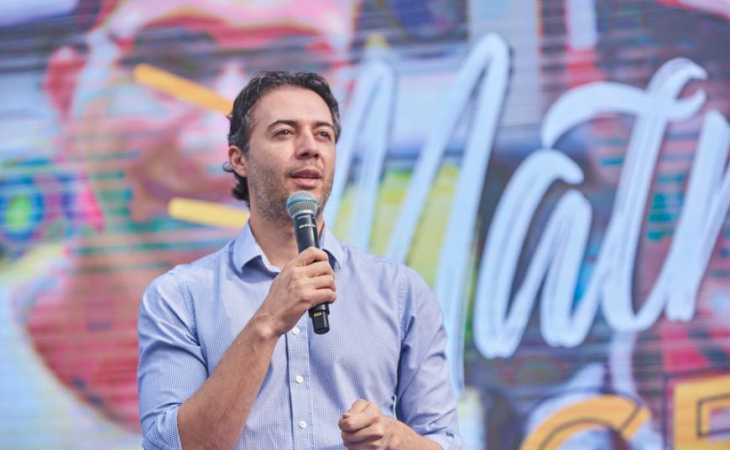 El alcalde de Medellín, Daniel Quintero, presentó su carta de renuncia a la Alcaldía de Medellín y entre las razones de no seguir en el cargo está la de su ingreso a la campaña de Juan Carlos Upegui, candidato a gobernar la capital de Antioquía.