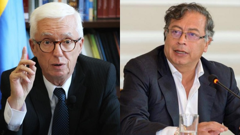El exsenador Jorge Enrique Robledo, presidente del Partido Dignidad y Progreso, denunció que el presidente Gustavo Petro está en silencio respaldando un atentado contra la soberanía nacional en el Parque Natural Isla Gorgona.