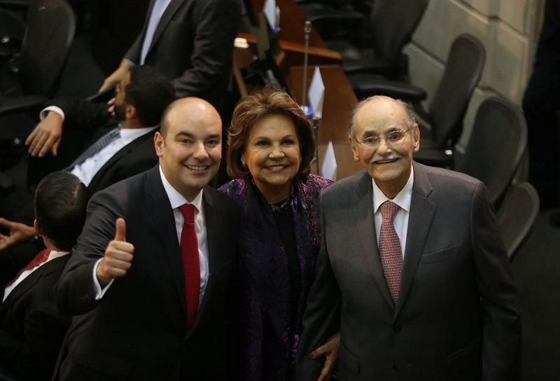 La Familia del exdirigente liberal, excandidato presidencial, exministro, ex gobernador, ex congresista, ex diplomático, hombre de paz, Horacio Serpa Uribe, QEPD, rechazó en forma contundente las declaraciones que dio el exjefe paramilitar Salvatore Mancuso, ante la Jurisdicción Especial de Paz, JEP, al señalar que las autodefensas le ayudaron en la campaña a la jefatura de Estado en 1998.