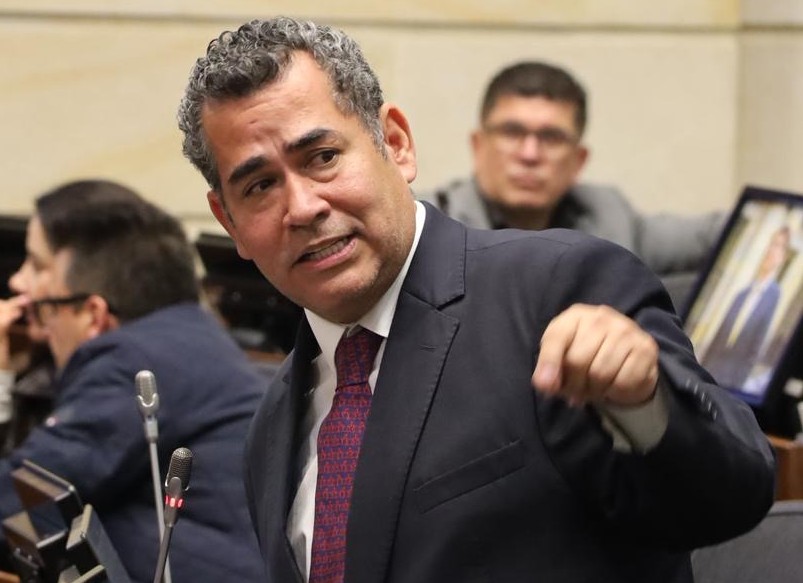 Radican ponencia para restituir la mesada 14 a más de 164 mil docentes públicos en Colombia