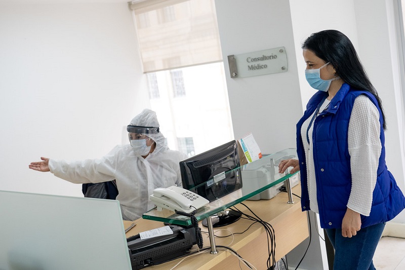 “En el Ministerio de las TIC seguimos poniendo las Tecnologías de la Información y las Comunicaciones a disposición del sector salud para mejorar la atención de los colombianos. 