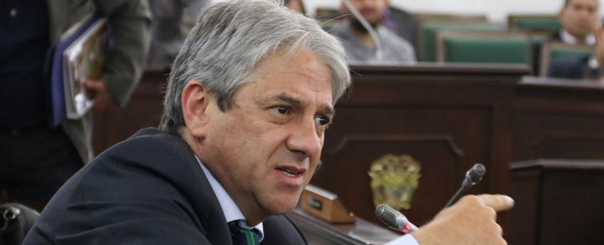 Así lo afirmo el Alto Consejero Presidencial, Jaime Amín, quien a través de www.ecospoliticos dijo que si el Senado y la Cámara aprueban las objeciones a los seis artículos de la ley estatutaria de la JEP es una “magnífica oportunidad, de oro,  para ayudar a acabar con la polarización y las heridas que dejó en el pasado el tema del Acuerdo de Paz y el resultado del plebiscito. 