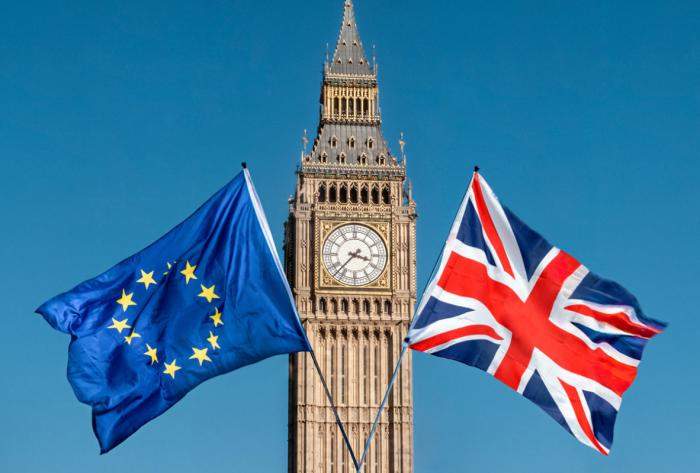 La Unión Europea y el Reino Unido se separan definitivamente, después de 47 años de relaciones políticas, culturales, comerciales, económicas, tecnológicas, entre otras, en un proceso ‘afectivo’ y sin barreras idiomáticas en el viejo continente, que se deteriorando desde hace cuatro años y que se oficializa a partir de las cero horas de este 1 de febrero del 2020.