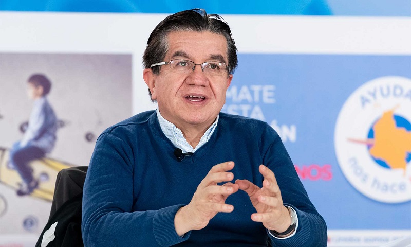 Tras afirmar que el compromiso del Gobierno Nacional con Bogotá “es absoluto” en el apoyo para superar la pandemia del covid-19, el Ministro de Salud, Fernando Ruiz, dijo que la capital, “al igual que las demás ciudades del país, tiene que también hacer un esfuerzo muy importante, propio, para adquirir estos equipos (ventiladores)”.