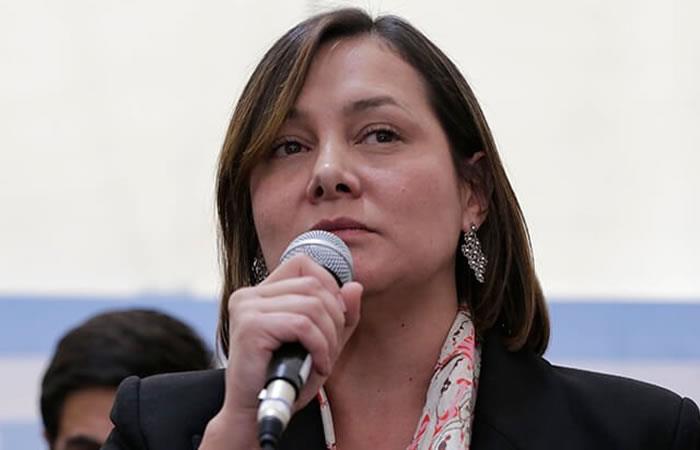Después de la decisión del Centro Democrático de apoyar a la alcaldía de Bogotá a Miguel Uribe Turbay, del Movimiento Avancemos, Ángela Garzón, quien había ganado dicha aspiración como candidata del uribismo, decidió renunciar no solo a esa colectividad, sino a su curul en el conejo de la capital de Colombia.