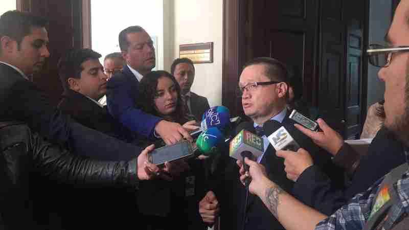 Santos reúne las condiciones para que lidere una nueva estrategia, a través de la cooperación internacional, que establezca nuevas políticas contra las drogas.