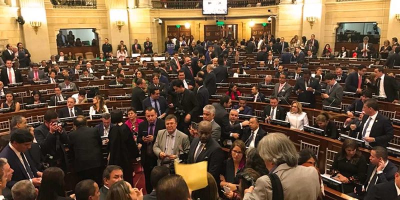 La Cámara de Representantes derrotó al Gobierno Nacional al negar las objeciones que el Presidente Iván Duque le hizo a la ley estatutaria de la Jurisdicción Especial para la Paz.