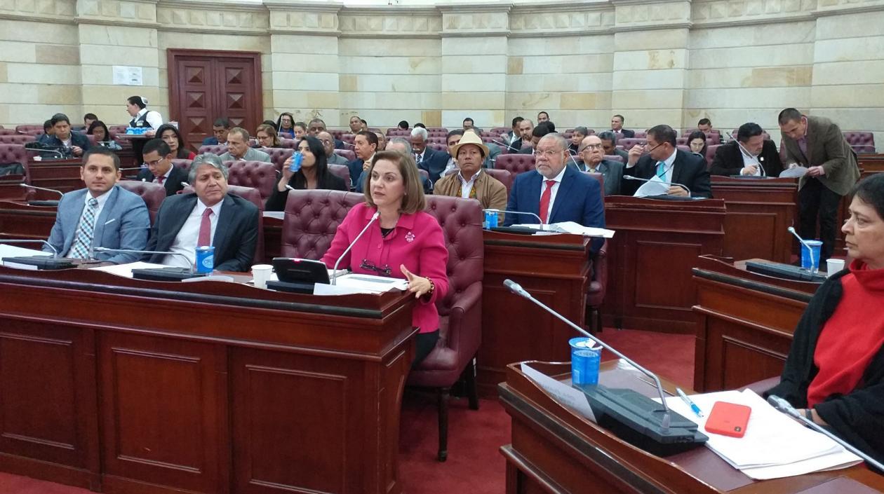 La Comisiones de Ordenamiento Territorial del Congreso y con la presencia mayoritaria de los representantes de La Guajira, aprobó el informe del Instituto Geográfico Agustín Codazzi, IGAC, que dirimió el diferendo con el departamento del César.