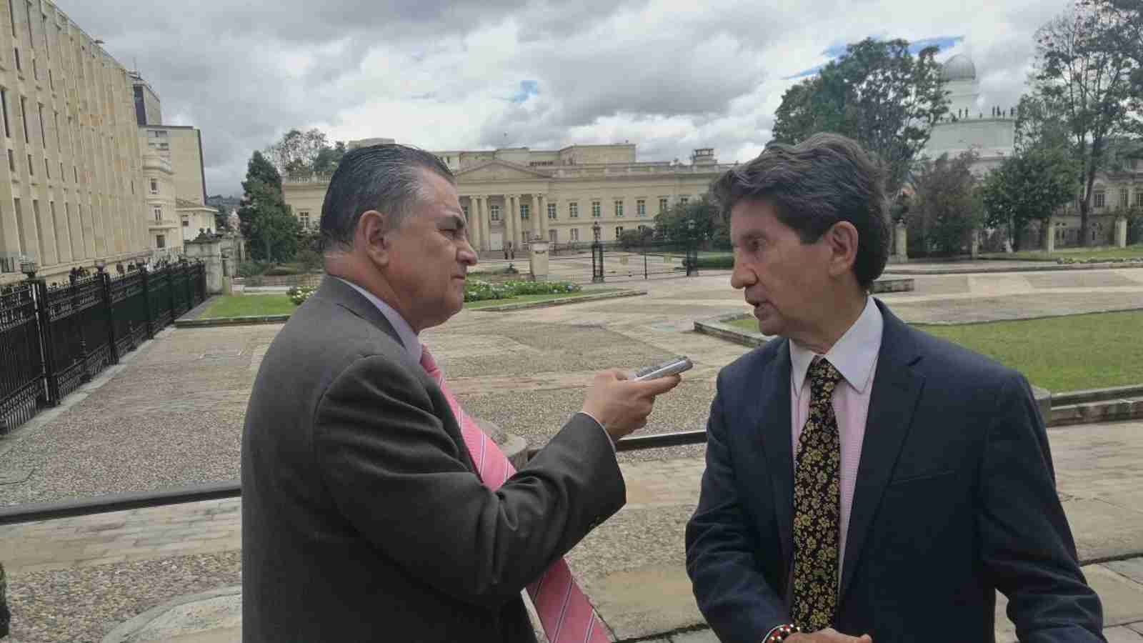 El Congreso de la República fue escenario en la Comisión Quinta del Senado, de la crisis en la construcción de la presa de Hidrohituango. Un tema que no sólo se ha cuestionado desde el punto de vista de la ingeniería, el proceso contractual, el tema ecológico, la terminación de la obra, entre otros, sino, por lo que puede pasar por las demandas. 